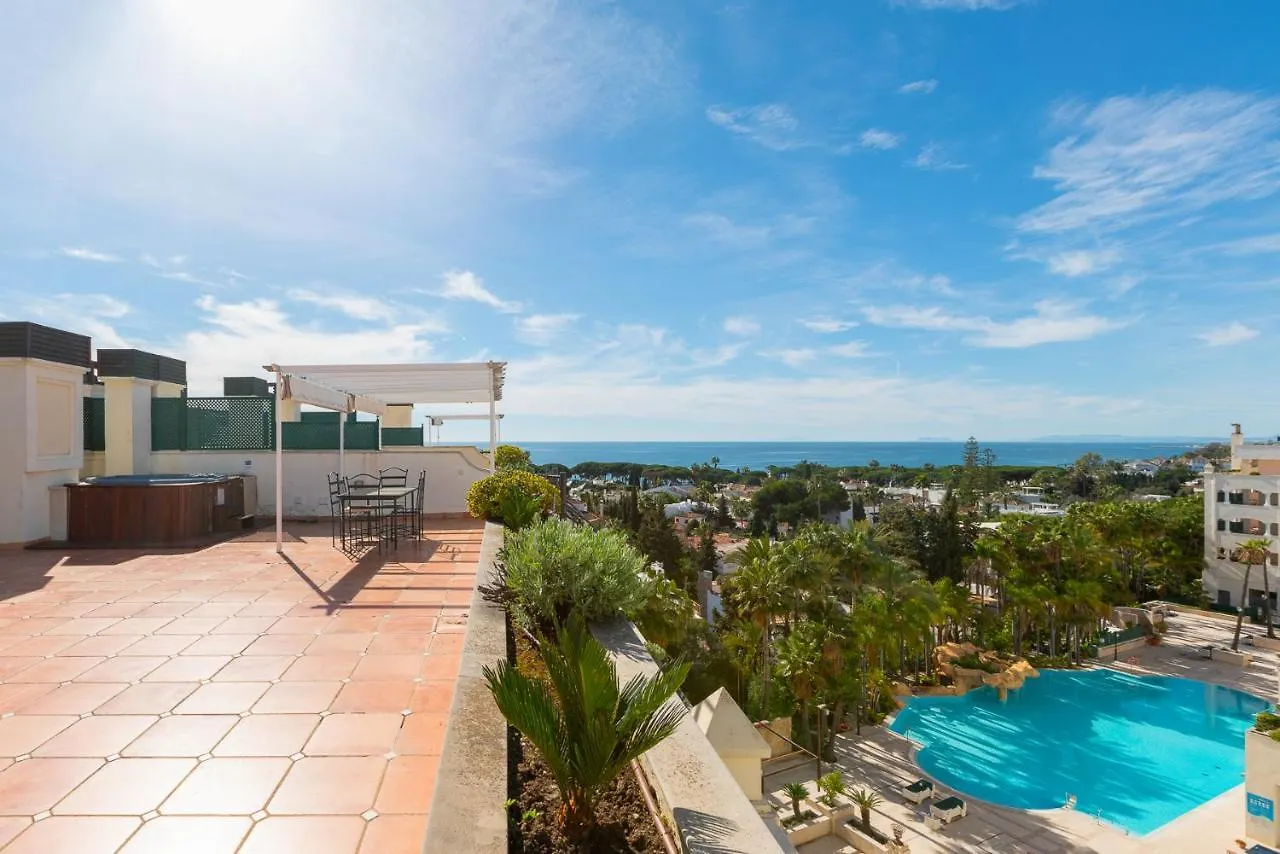 Guadalpin Residences Marbella 0*,  España