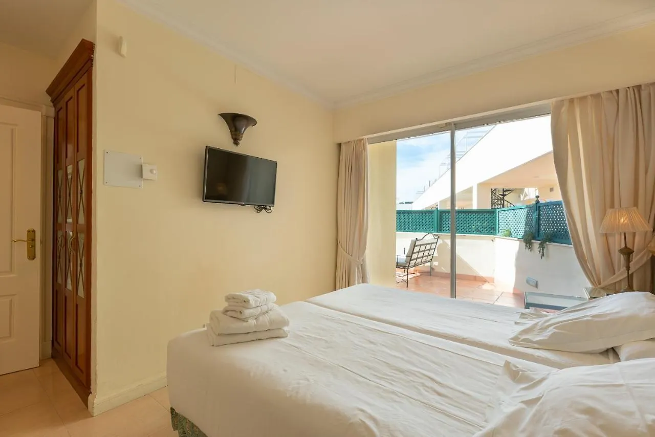 Guadalpin Residences Marbella 0*,