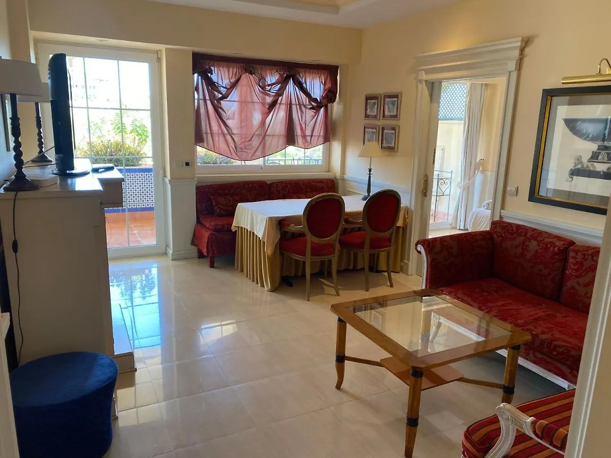 Apartamento Guadalpin Residences Marbella